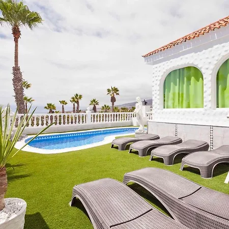 Vila Sara En San Eugenio - Sara Vacation
